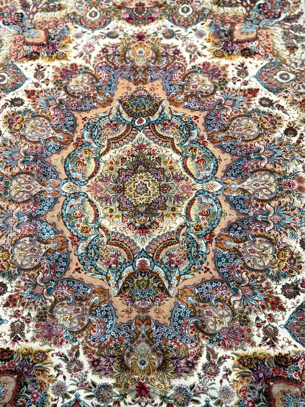 Decorative rug with intricate paisley pattern in multicolors High density tabriz carpet