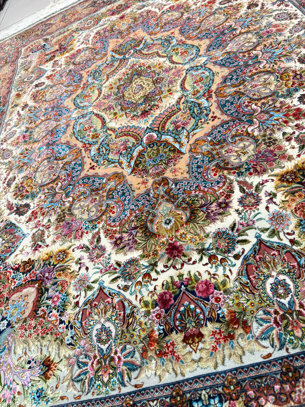 Hymn of Colors by Gharabaghi